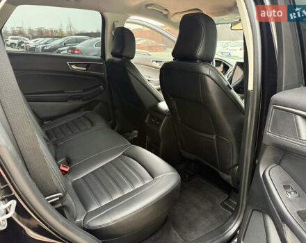 Чорний Форд Едж, об'ємом двигуна 2 л та пробігом 61 тис. км за 21950 $, фото 19 на Automoto.ua