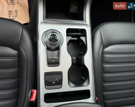 Черный Форд Эдж, объемом двигателя 2 л и пробегом 92 тыс. км за 21700 $, фото 40 на Automoto.ua