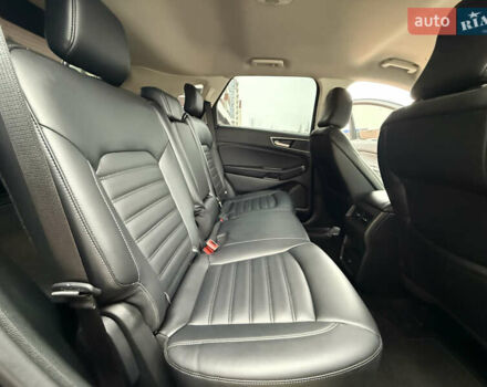 Чорний Форд Едж, об'ємом двигуна 2 л та пробігом 61 тис. км за 21950 $, фото 20 на Automoto.ua