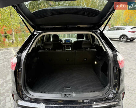 Черный Форд Эдж, объемом двигателя 2 л и пробегом 92 тыс. км за 21700 $, фото 18 на Automoto.ua