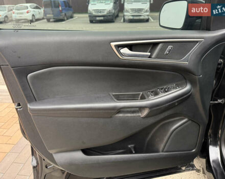 Чорний Форд Едж, об'ємом двигуна 2 л та пробігом 61 тис. км за 21950 $, фото 13 на Automoto.ua