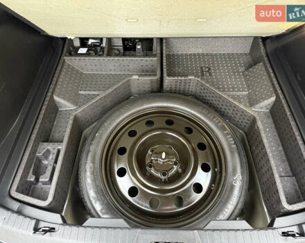 Чорний Форд Едж, об'ємом двигуна 2 л та пробігом 61 тис. км за 21950 $, фото 30 на Automoto.ua