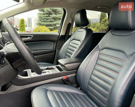 Черный Форд Эдж, объемом двигателя 2 л и пробегом 32 тыс. км за 25200 $, фото 8 на Automoto.ua