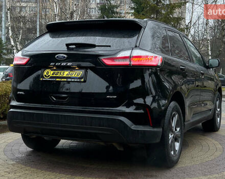 Черный Форд Эдж, объемом двигателя 2 л и пробегом 32 тыс. км за 24999 $, фото 6 на Automoto.ua