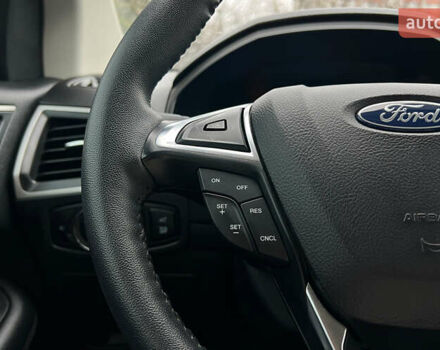 Черный Форд Эдж, объемом двигателя 2 л и пробегом 32 тыс. км за 24999 $, фото 10 на Automoto.ua