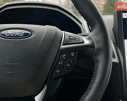Черный Форд Эдж, объемом двигателя 2 л и пробегом 32 тыс. км за 24999 $, фото 11 на Automoto.ua