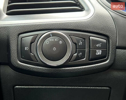 Черный Форд Эдж, объемом двигателя 2 л и пробегом 32 тыс. км за 25200 $, фото 11 на Automoto.ua