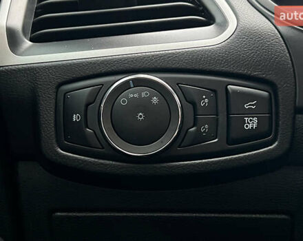 Черный Форд Эдж, объемом двигателя 2 л и пробегом 32 тыс. км за 24999 $, фото 17 на Automoto.ua