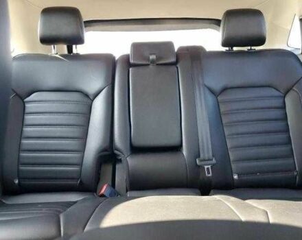 Черный Форд Эдж, объемом двигателя 2 л и пробегом 29 тыс. км за 8800 $, фото 9 на Automoto.ua