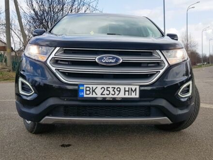 Чорний Форд Едж, об'ємом двигуна 2 л та пробігом 144 тис. км за 18500 $, фото 1 на Automoto.ua