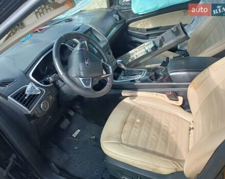 Чорний Форд Едж, об'ємом двигуна 2 л та пробігом 158 тис. км за 4000 $, фото 1 на Automoto.ua
