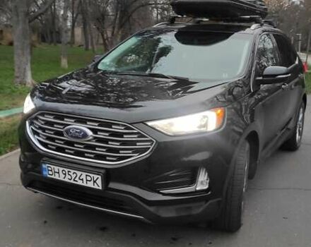 Черный Форд Эдж, объемом двигателя 2 л и пробегом 57 тыс. км за 24700 $, фото 1 на Automoto.ua