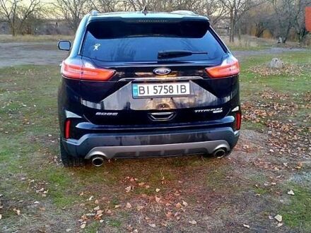 Черный Форд Эдж, объемом двигателя 2 л и пробегом 160 тыс. км за 17500 $, фото 1 на Automoto.ua