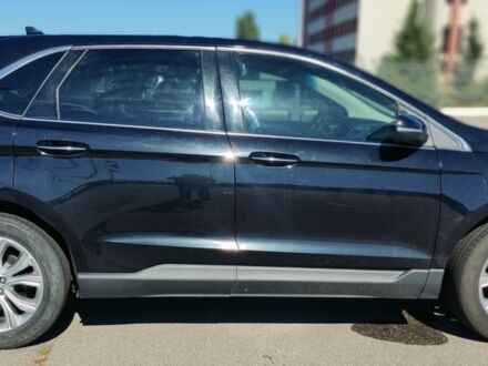 Чорний Форд Едж, об'ємом двигуна 2 л та пробігом 184 тис. км за 17000 $, фото 1 на Automoto.ua