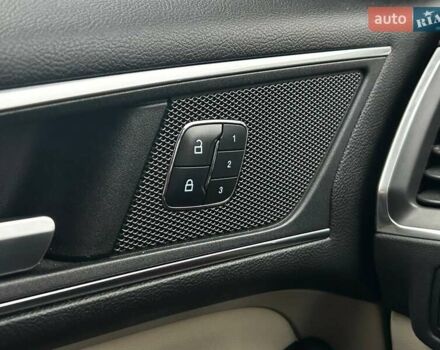 Коричневый Форд Эдж, объемом двигателя 2 л и пробегом 66 тыс. км за 17990 $, фото 20 на Automoto.ua