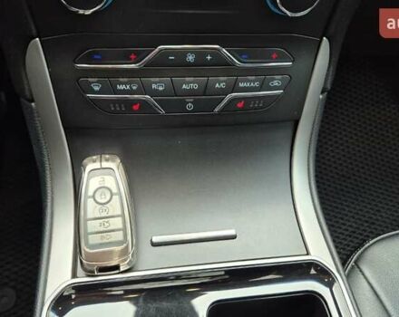 Коричневий Форд Едж, об'ємом двигуна 2 л та пробігом 108 тис. км за 21000 $, фото 30 на Automoto.ua