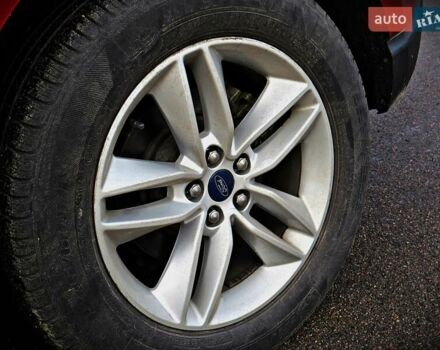 Красный Форд Эдж, объемом двигателя 2 л и пробегом 89 тыс. км за 14300 $, фото 4 на Automoto.ua