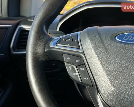 Красный Форд Эдж, объемом двигателя 2 л и пробегом 112 тыс. км за 14999 $, фото 8 на Automoto.ua