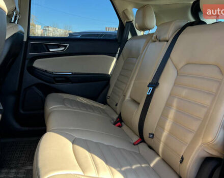 Красный Форд Эдж, объемом двигателя 2 л и пробегом 112 тыс. км за 14999 $, фото 19 на Automoto.ua