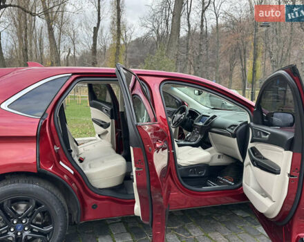 Красный Форд Эдж, объемом двигателя 2 л и пробегом 186 тыс. км за 14333 $, фото 24 на Automoto.ua