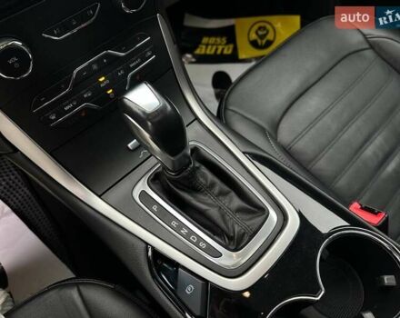 Червоний Форд Едж, об'ємом двигуна 3.5 л та пробігом 115 тис. км за 18500 $, фото 15 на Automoto.ua