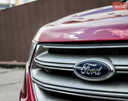 Красный Форд Эдж, объемом двигателя 3.5 л и пробегом 135 тыс. км за 15900 $, фото 16 на Automoto.ua