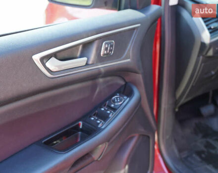 Форд Едж 2017 у Дніпро (Дніпропетровську) на Automoto.ua Червоний Форд Едж, об'ємом двигуна 3.5 л та пробігом 75 тис. км за 20800 $, фото 26 на Automoto.ua