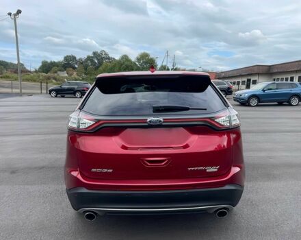 Красный Форд Эдж, объемом двигателя 2 л и пробегом 68 тыс. км за 9200 $, фото 5 на Automoto.ua