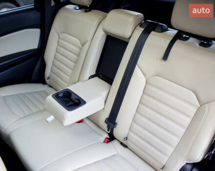 Красный Форд Эдж, объемом двигателя 3.5 л и пробегом 135 тыс. км за 15900 $, фото 68 на Automoto.ua