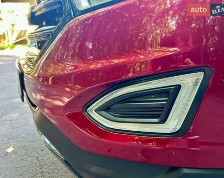 Красный Форд Эдж, объемом двигателя 2 л и пробегом 130 тыс. км за 17900 $, фото 23 на Automoto.ua