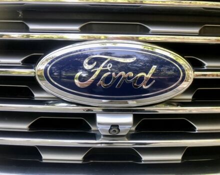 Форд Эдж 2018 в Броварах на Automoto.ua Красный Форд Эдж, объемом двигателя 2 л и пробегом 127 тыс. км за 26000 $, фото 13 на Automoto.ua