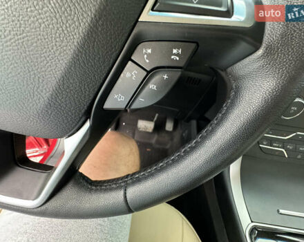 Червоний Форд Едж, об'ємом двигуна 2 л та пробігом 70 тис. км за 19500 $, фото 22 на Automoto.ua