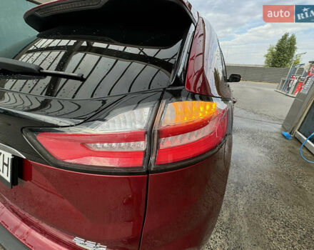 Червоний Форд Едж, об'ємом двигуна 2 л та пробігом 70 тис. км за 19500 $, фото 3 на Automoto.ua