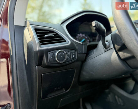 Форд Эдж 2020 в Львове на Automoto.ua Красный Форд Эдж, объемом двигателя 2 л и пробегом 125 тыс. км за 19900 $, фото 29 на Automoto.ua