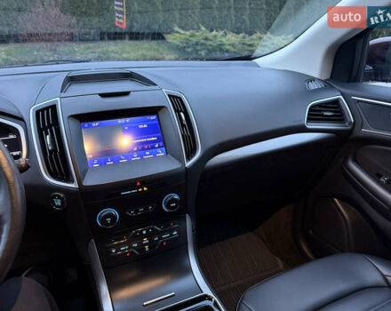 Красный Форд Эдж, объемом двигателя 2 л и пробегом 193 тыс. км за 16500 $, фото 38 на Automoto.ua