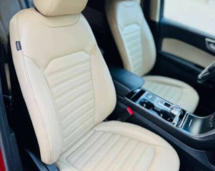 Красный Форд Эдж, объемом двигателя 2 л и пробегом 33 тыс. км за 17000 $, фото 9 на Automoto.ua