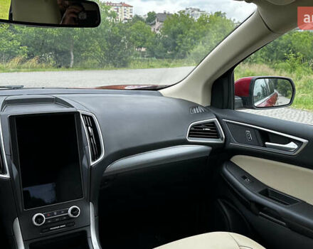 Красный Форд Эдж, объемом двигателя 2 л и пробегом 105 тыс. км за 22222 $, фото 72 на Automoto.ua