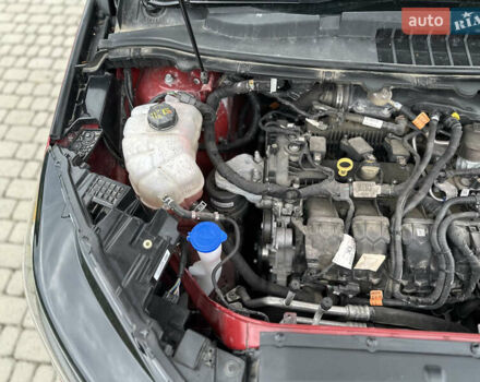 Красный Форд Эдж, объемом двигателя 2 л и пробегом 105 тыс. км за 22222 $, фото 99 на Automoto.ua