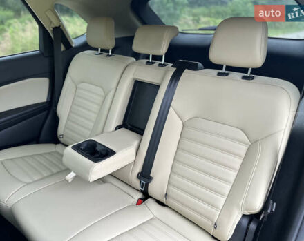 Красный Форд Эдж, объемом двигателя 2 л и пробегом 105 тыс. км за 22222 $, фото 55 на Automoto.ua