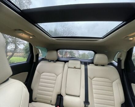 Красный Форд Эдж, объемом двигателя 2 л и пробегом 83 тыс. км за 11500 $, фото 14 на Automoto.ua