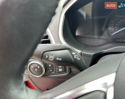 Красный Форд Эдж, объемом двигателя 2 л и пробегом 105 тыс. км за 22222 $, фото 68 на Automoto.ua