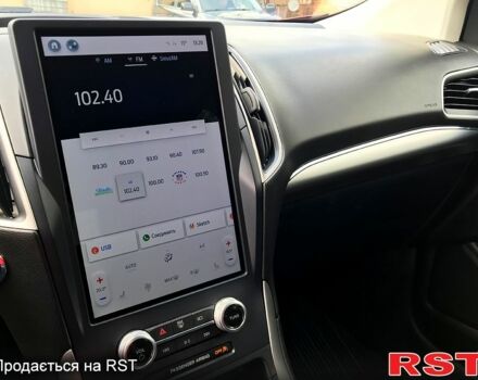 Красный Форд Эдж, объемом двигателя 2 л и пробегом 33 тыс. км за 23000 $, фото 9 на Automoto.ua