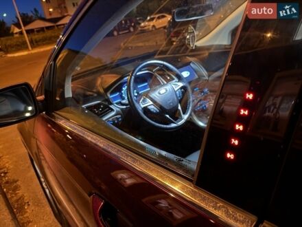 Червоний Форд Едж, об'ємом двигуна 2 л та пробігом 86 тис. км за 15500 $, фото 1 на Automoto.ua