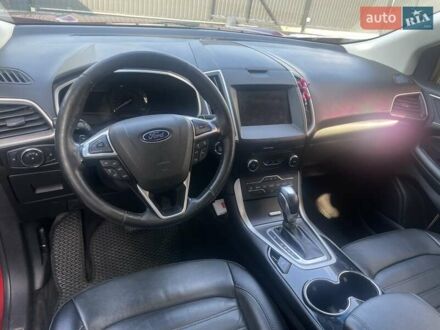 Красный Форд Эдж, объемом двигателя 3.5 л и пробегом 170 тыс. км за 18500 $, фото 1 на Automoto.ua