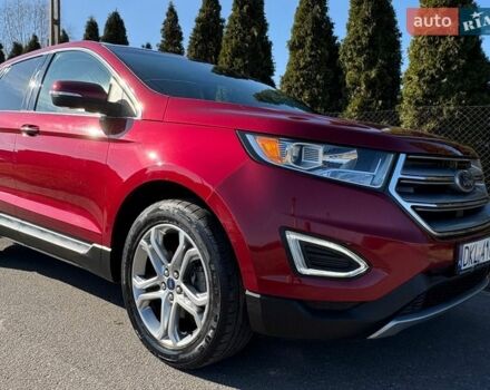 Красный Форд Эдж, объемом двигателя 2 л и пробегом 110 тыс. км за 21500 $, фото 1 на Automoto.ua