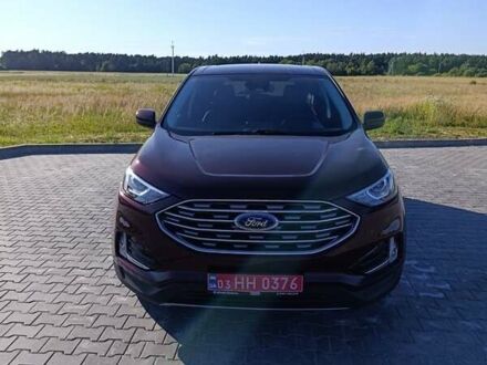 Форд Эдж 2021 в Луцке на Automoto.ua Красный Форд Эдж, объемом двигателя 2 л и пробегом 148 тыс. км за 17300 $, фото 1 на Automoto.ua