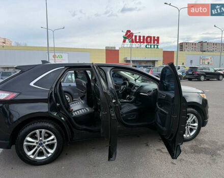 Форд Эдж, объемом двигателя 2 л и пробегом 180 тыс. км за 15600 $, фото 1 на Automoto.ua