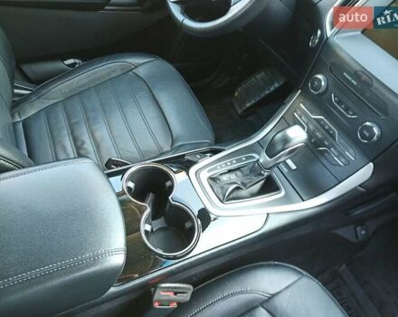 Форд Эдж, объемом двигателя 2 л и пробегом 166 тыс. км за 15400 $, фото 47 на Automoto.ua