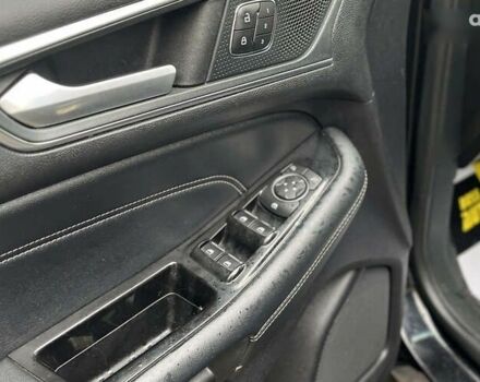 Форд Едж, об'ємом двигуна 2 л та пробігом 151 тис. км за 20200 $, фото 18 на Automoto.ua