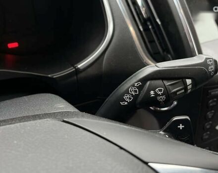 Форд Едж, об'ємом двигуна 2 л та пробігом 151 тис. км за 20200 $, фото 24 на Automoto.ua